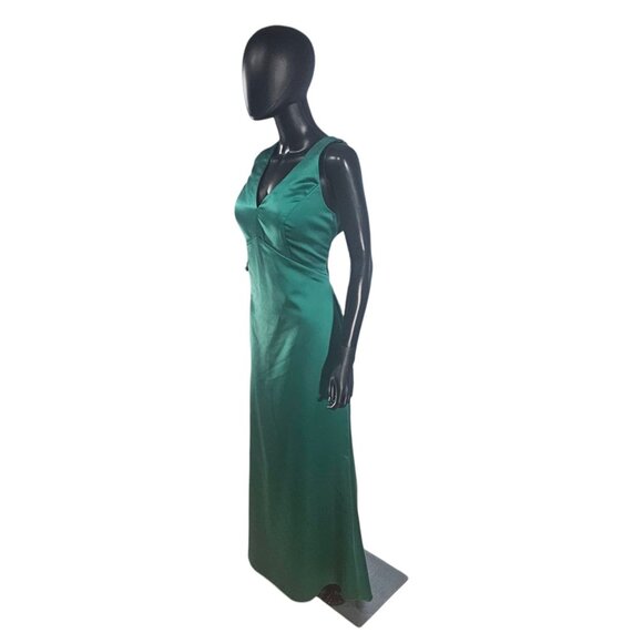 NWOT Emerald Satin V-Neck Fit/Flare Formal Dress - Da Vinci - Picture 3 of 9